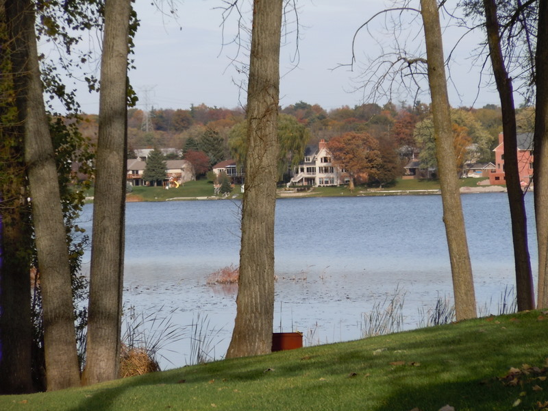 waterfront homes greens lake independence township mi