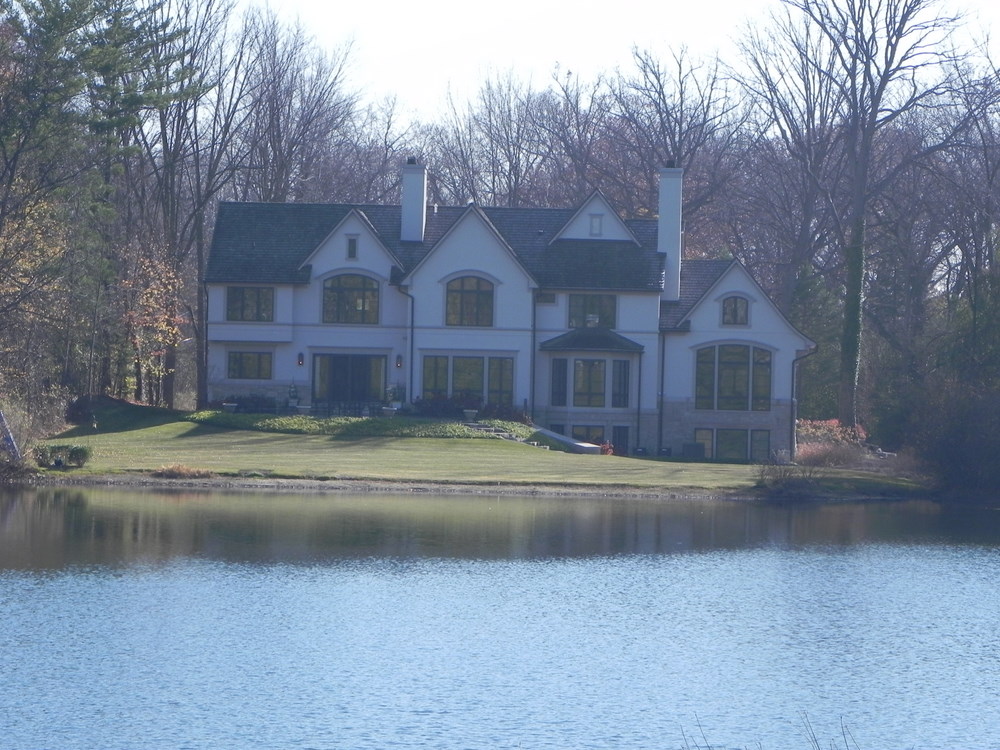 Waterfront homes Chalmers Lake Bloomfield MI