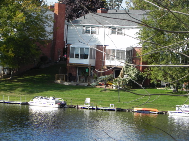 waterfront homes lester lake waterford township michigan