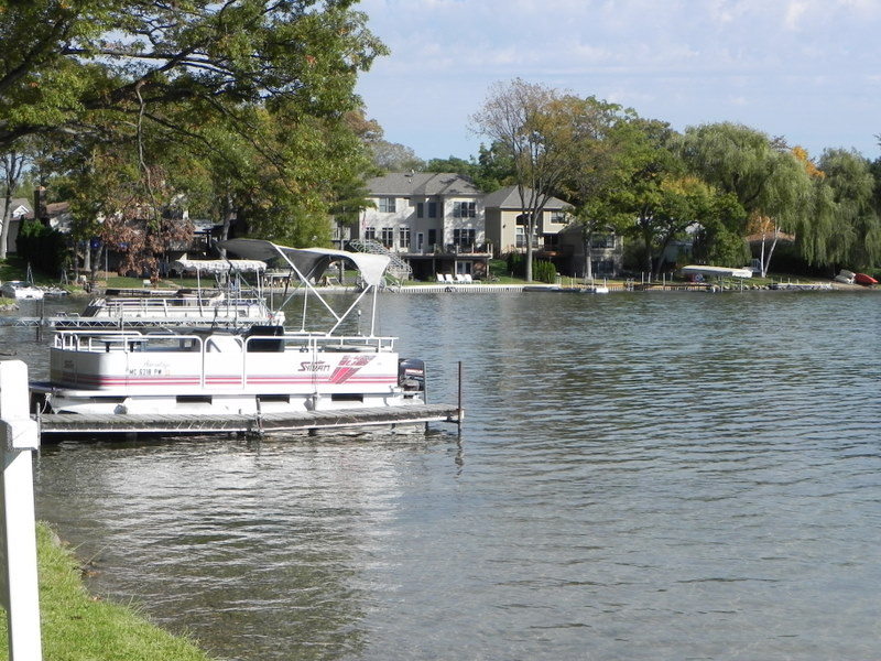 lotus lake oakland county michigan