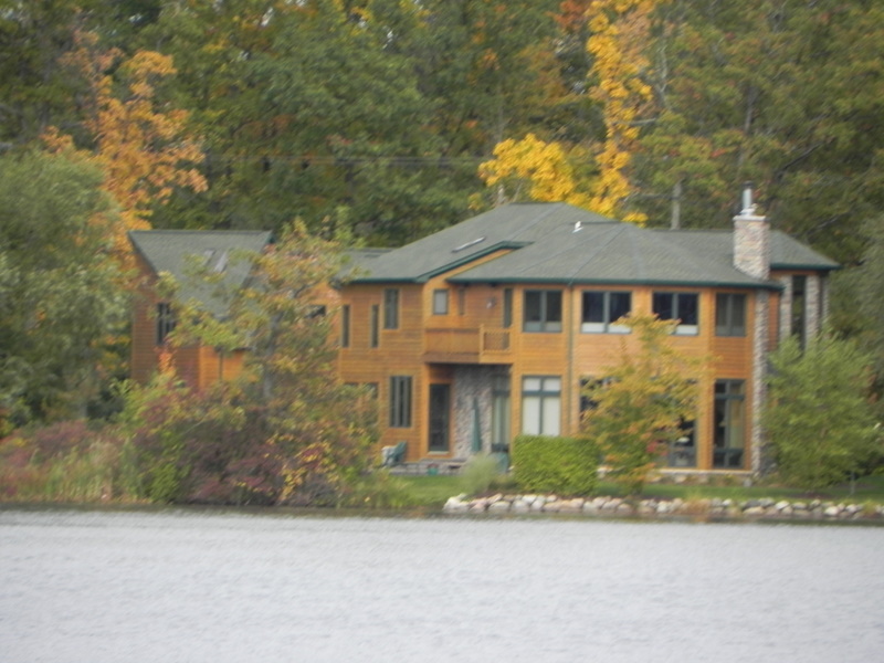waterfront homes maceday lake waterford township michigan