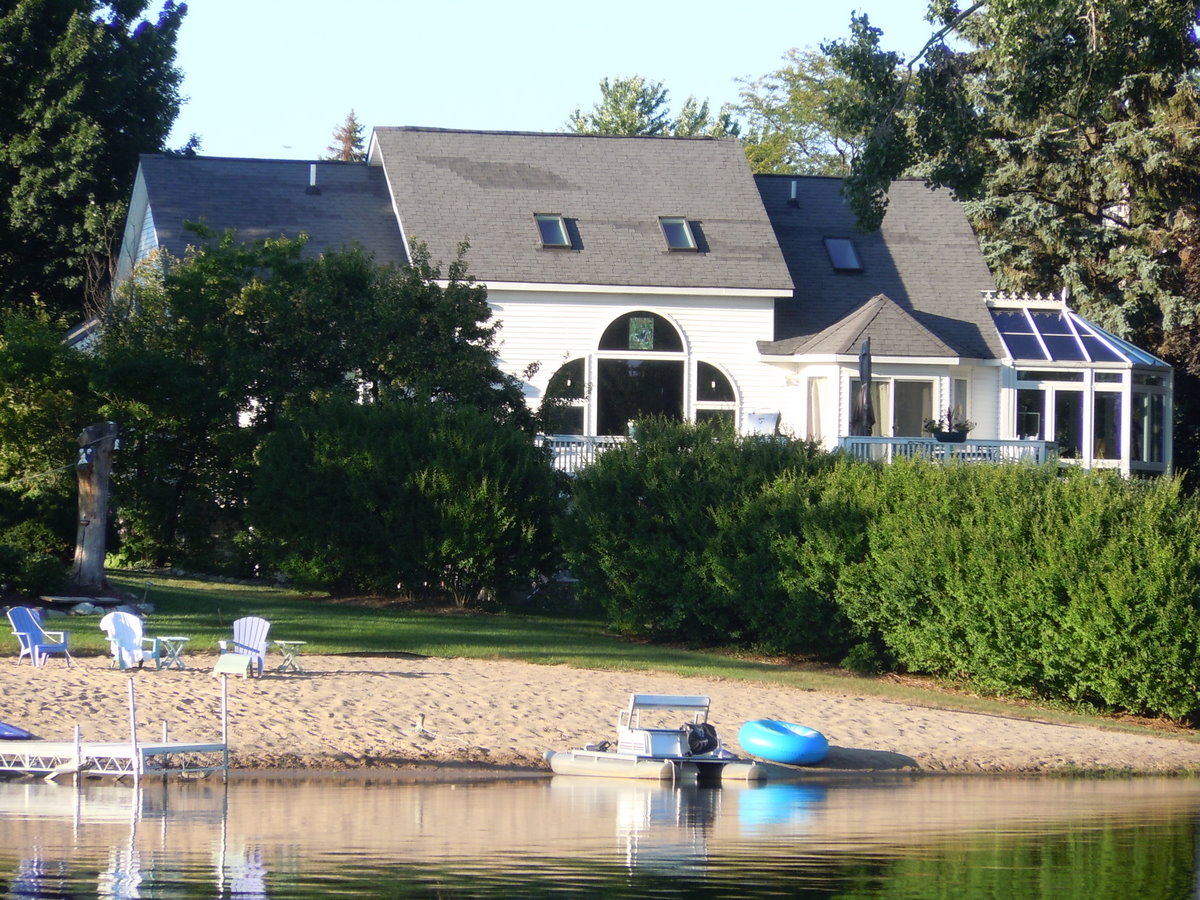 waterfront homes tull lake white lake township michigan