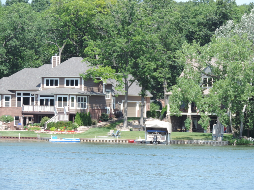 Lotus Lake Homes near Clarkston MI