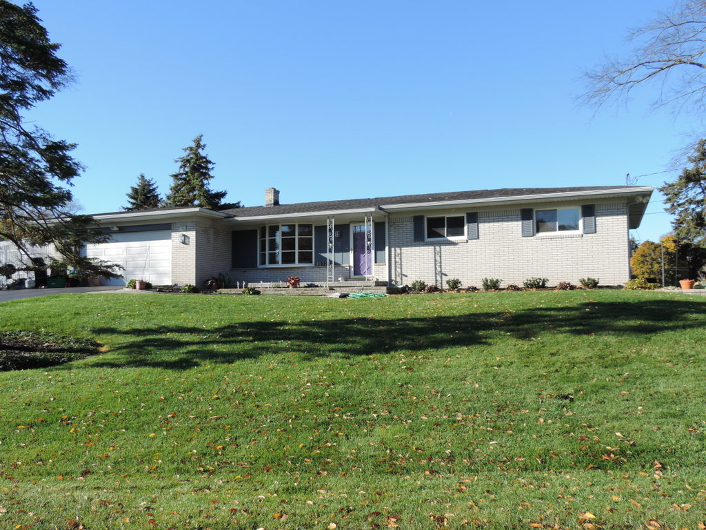 Homes for sale Latern Lake Auburn Hills MI