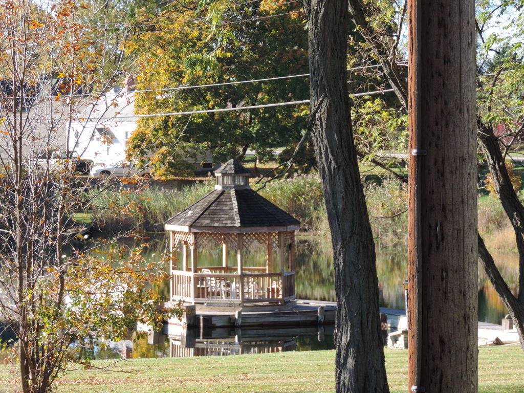 Lantern Lake Auburn Hills MI