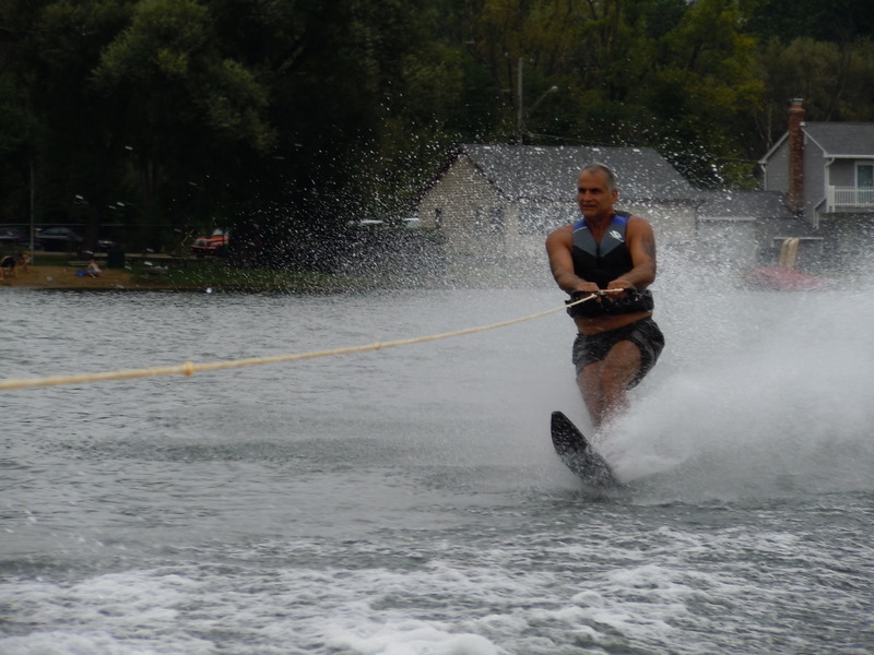 Russ Ravary water skiing