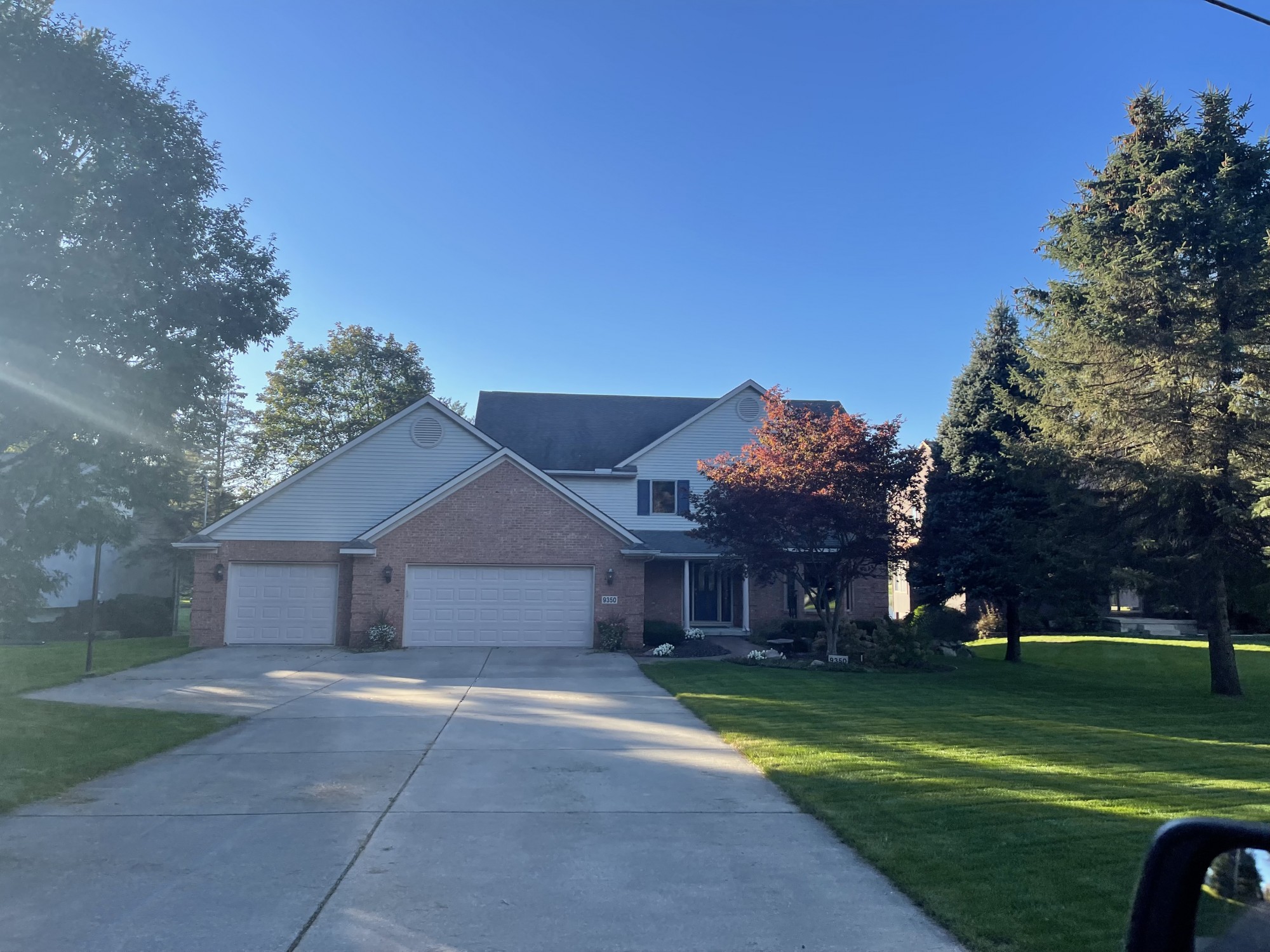 Homes on Lake Shinanguag Atlas MI